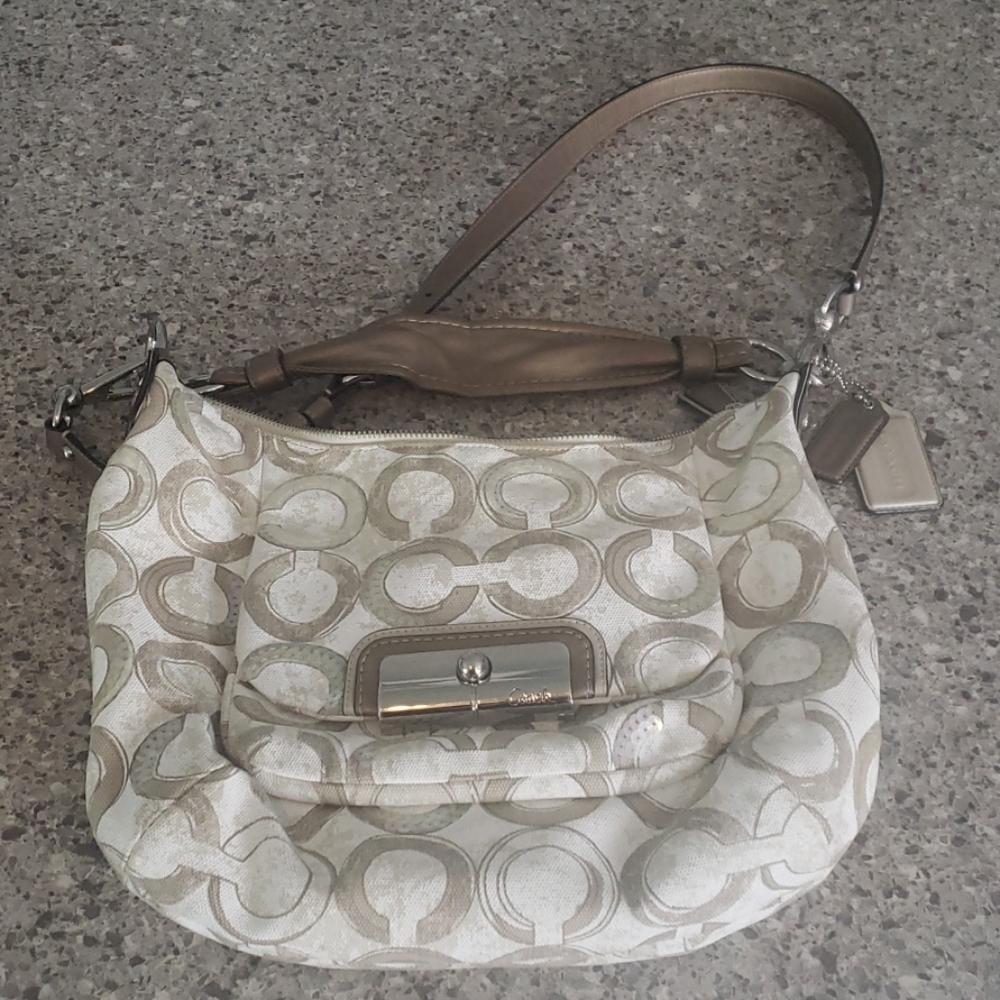 Coach Handbag - Picture 1 of 3